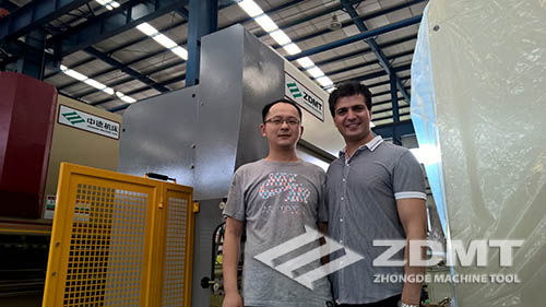 剪板机出口伊朗-安徽中德机床股分无限公司